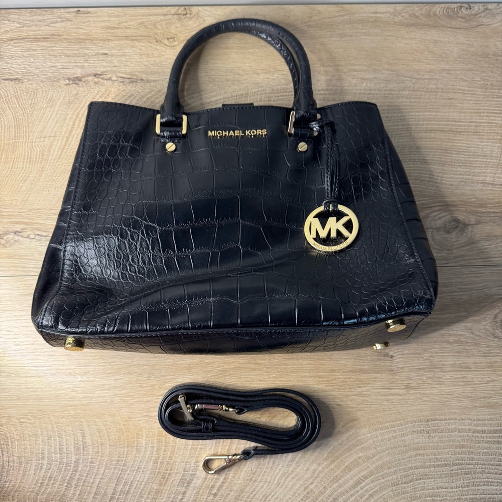 Michael Kors Dillion Tote Black Croc‎ Embossed Satchel Gold Hardware Structured